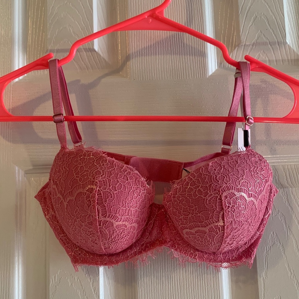 Victoria Secret Dream Angels Lined Demi 32D Pink with Shine Lace Overlay